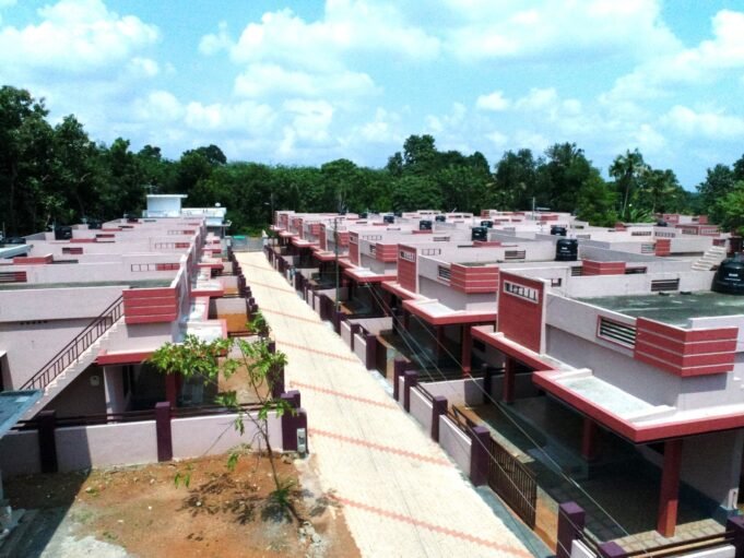 വിലങ്ങ് ഗോഡ്സ് വില്ല, 24 കുടുംബങ്ങള്ക്ക് പുതിയ ജീവിതം