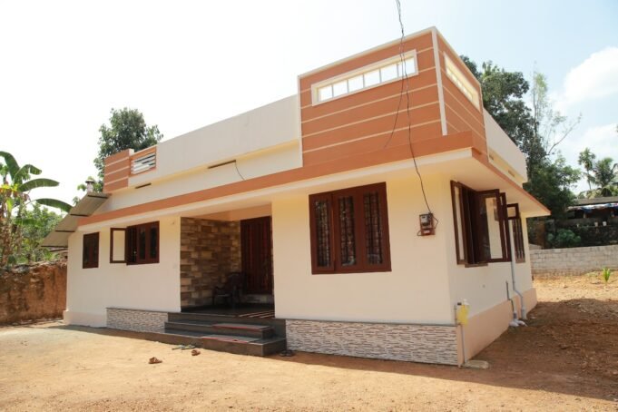 ഒപ്പമുണ്ട് ട്വന്റി20, 1908 പുതിയ വീടുകള്