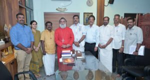 ശ്രേഷ്ഠ ബസേലിയോസ് ജോസഫ് ബാവയുടെ അനുഗ്രഹം സ്വീകരിച്ച് ട്വന്റി20-എൻ.ഡി.എ സ്ഥാനാർഥികൾ