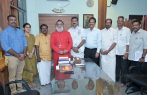 ശ്രേഷ്ഠ ബസേലിയോസ് ജോസഫ് ബാവയുടെ അനുഗ്രഹം സ്വീകരിച്ച് ട്വന്റി20-എൻ.ഡി.എ സ്ഥാനാർഥികൾ