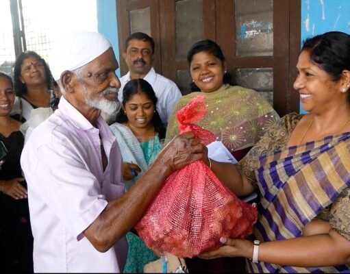 കർഷകരെ പ്രോത്സാഹിപ്പിക്കുന്നതിനായി വിത്ത് വിതരണ പദ്ധതി.