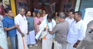 ബാബു ദിവാകരന് സ്വീകരണം ഒരുക്കി പ്രവർത്തകർ.