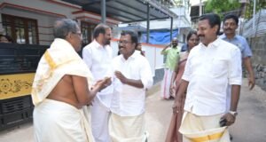 പനങ്ങനാട് പുളിയ്ക്കകര ശ്രീ ദുർഗ്ഗ ഭദ്രാകാളി ക്ഷേത്രത്തിൽ സന്ദർശനം നടത്തി എൻഡിഎ സ്ഥാനാർഥി ബാബു ദിവാകരൻ