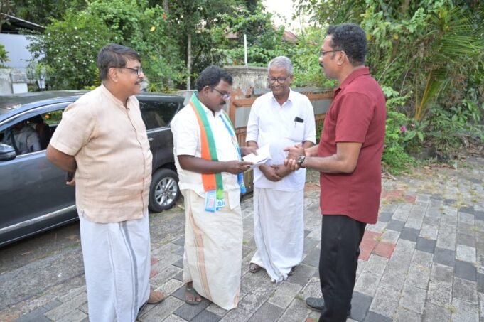 ബാബു ദിവാകരന് പിന്തുണ വാഗ്ദാനം ചെയ്ത് അഖില കേരള പണ്ഡിതർ മഹാജന സഭ